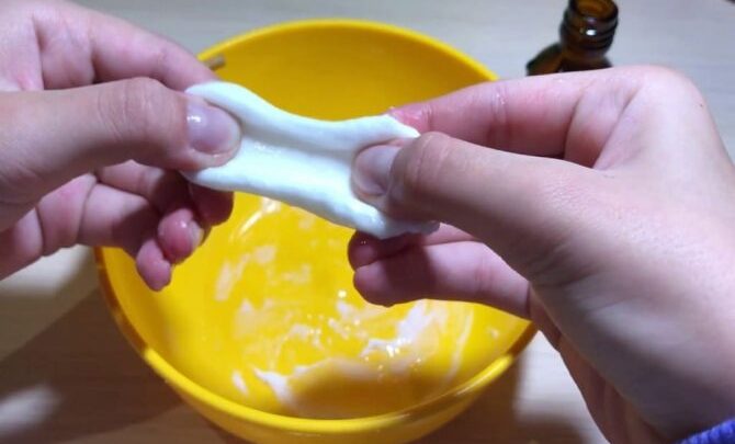 Боракс безпечний для природного очищення будинку?