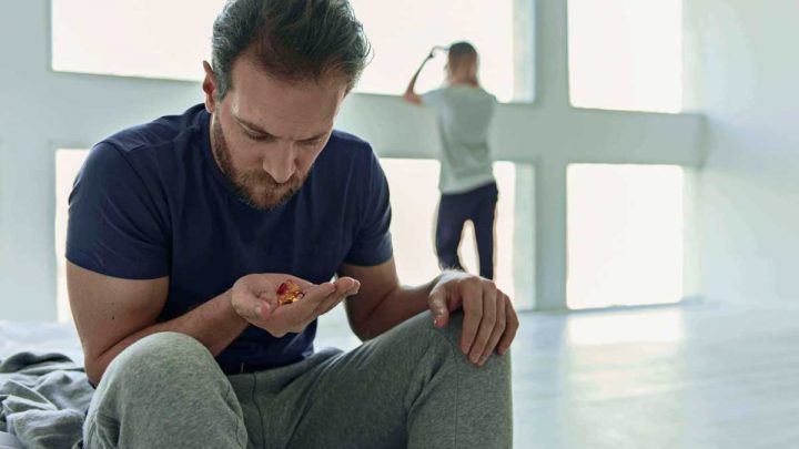 Де шукати реальні програми лікування залежностей? Чи допоможе ОСПНарко?