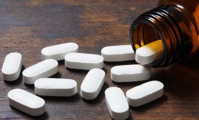 Червоні родимки на тілі: більше 10 причин, що означають, звідки беруться і як позбутися від точок. Чи небезпечні і що робити при випадковому травмуванні