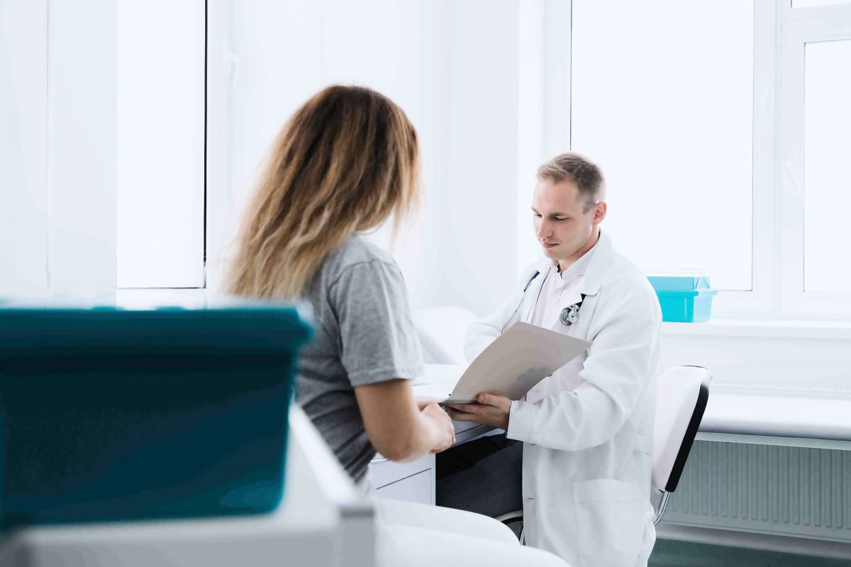 Алкоголик на прийомі у лікаря