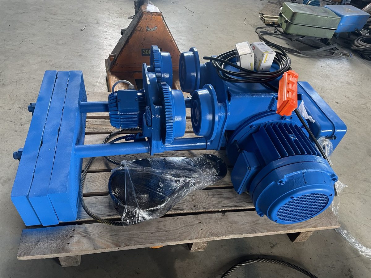 Тельфер болгарский 1 тонна подъем 12м с уменьшенной строительной высотой