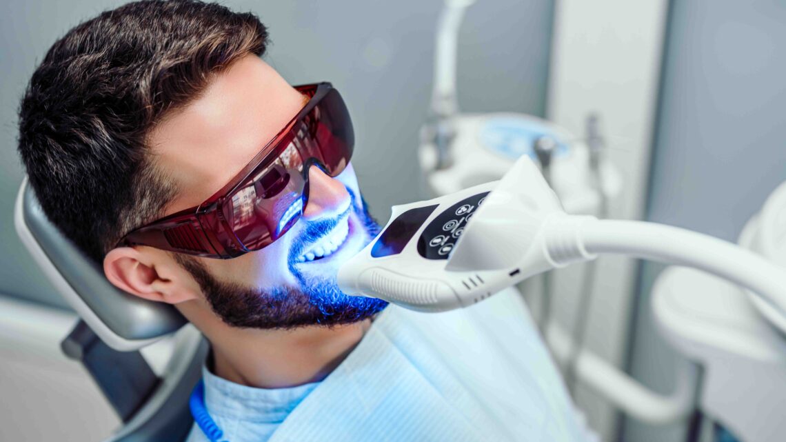 Як часто можна відбілювати зуби за допомогою лазерного випромінювання