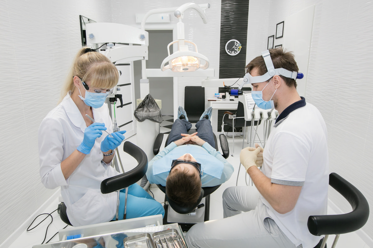 Зубы общий наркоз спб. Общая анестезия в стоматологии. Общий наркоз в стоматологии. Стоматологическая седация.