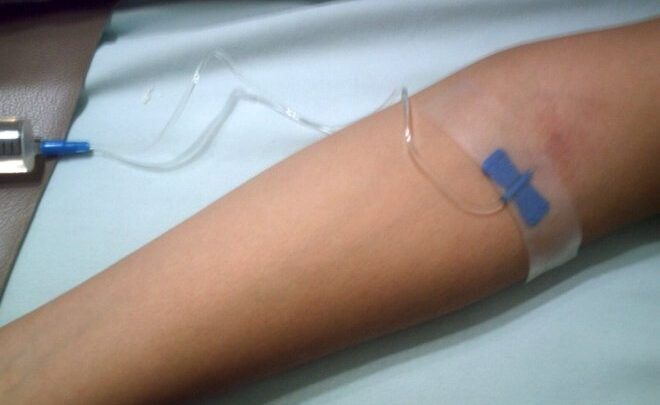 Уколи Амікацин: як розводити і вводити, інструкція із застосування