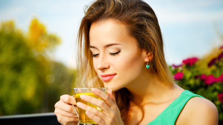Магія антиоксидантів: дослідження властивостей зеленого чаю для омолодження шкіри